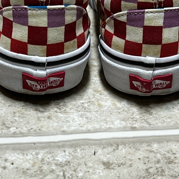 Classic Vans Slip-On Rainbow Checkerboard - Picture 3 of 4